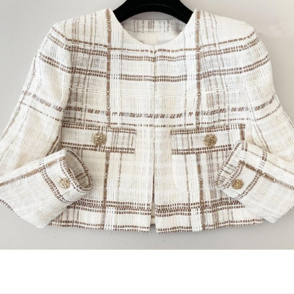 CHANEL Lesage Tweed Gripoix Jacket With Jewel Buttons Beige Size 42